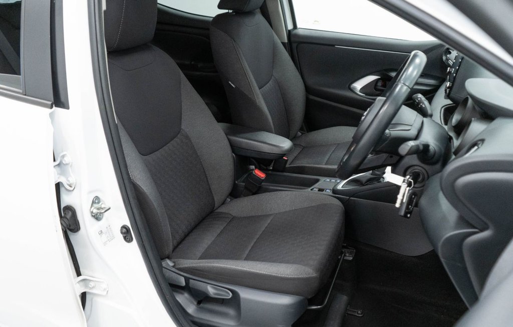 Used Toyota Yaris 2023 for sale - 77360037: Photo 22