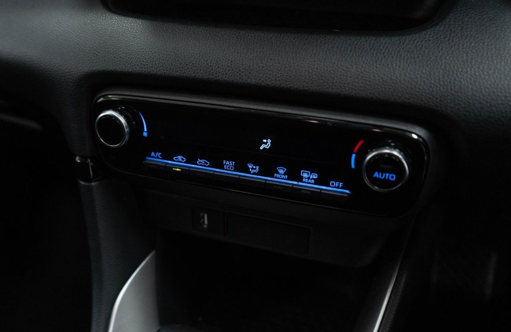 Used Toyota Yaris 2023 for sale - 77360037: Photo 28