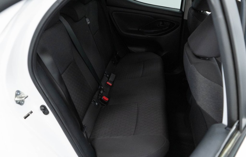 Used Toyota Yaris 2023 for sale - 77360037: Photo 33