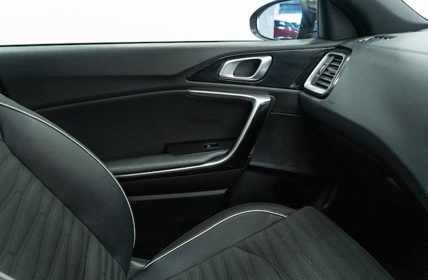 Used Kia Ceed 2022 for sale - 76223201: Photo 32