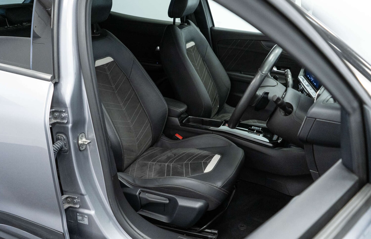 Used Vauxhall Mokka 2023 for sale - 78068073: Photo 22