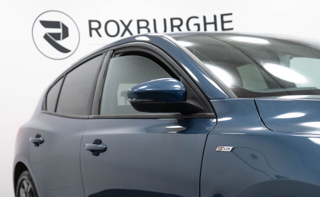 Used Ford Focus 2022 for sale - 77088944: Photo 11