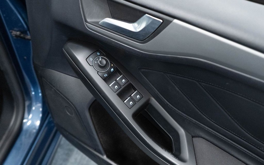 Used Ford Focus 2022 for sale - 77088944: Photo 22