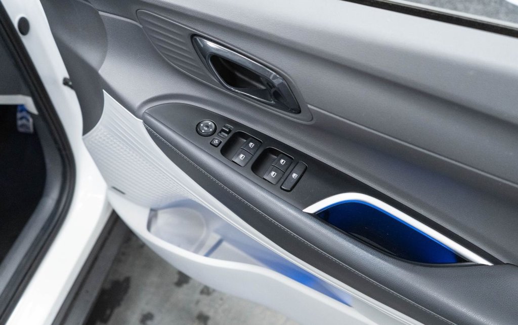 Used Hyundai BAYON 2023 for sale - 77608782: Photo 21