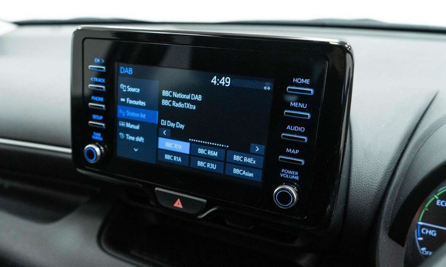 Used Toyota Yaris 2022 for sale - 77930646: Photo 25