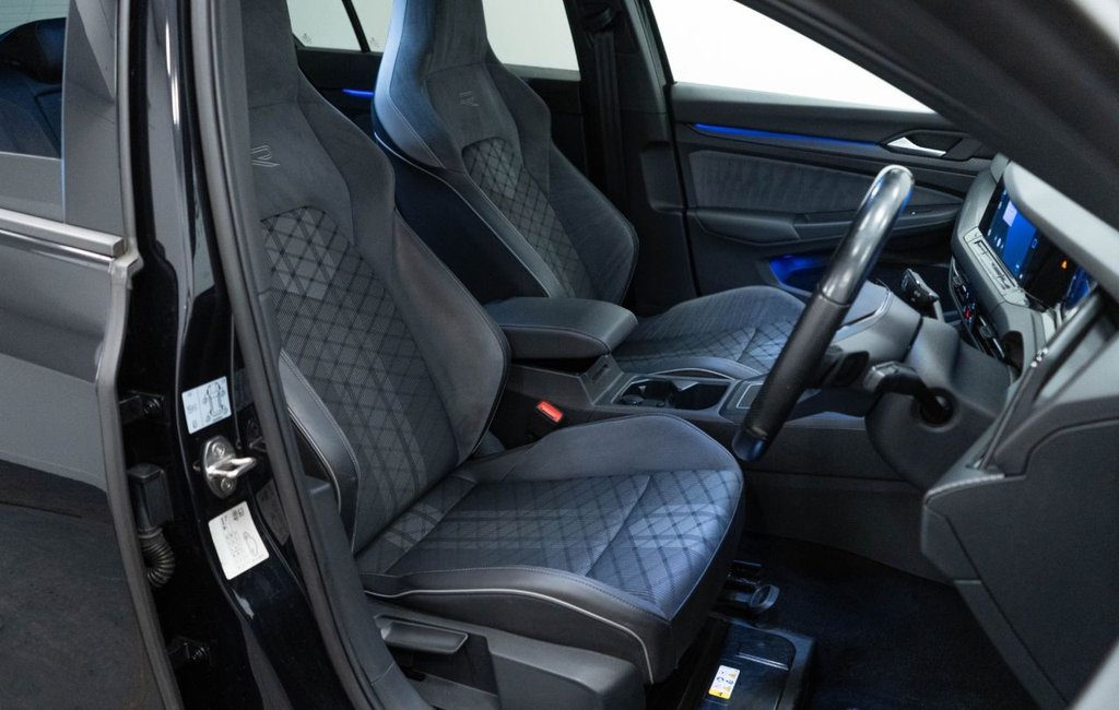 Used Volkswagen Golf 2020 for sale - 77558051: Photo 21