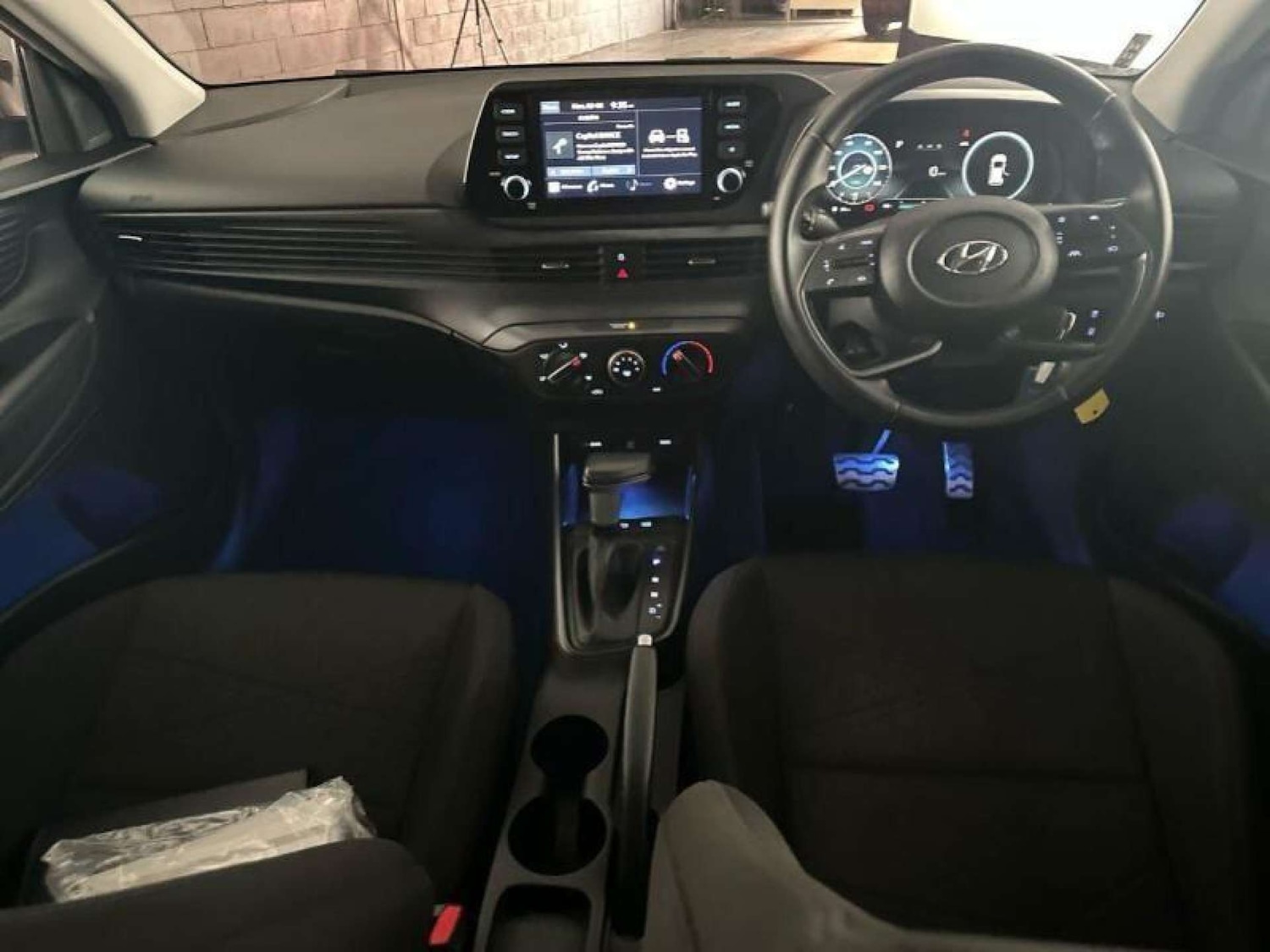 Used Hyundai BAYON 2023 for sale - 77930668: Photo 3