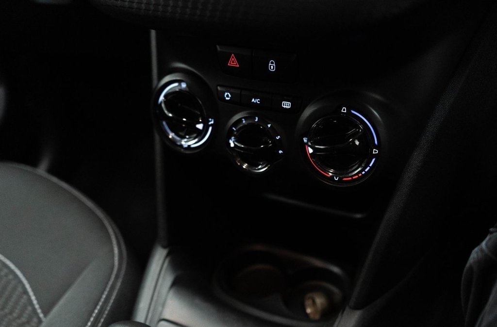 Used Peugeot 208 2017 for sale - 76406353: Photo 26