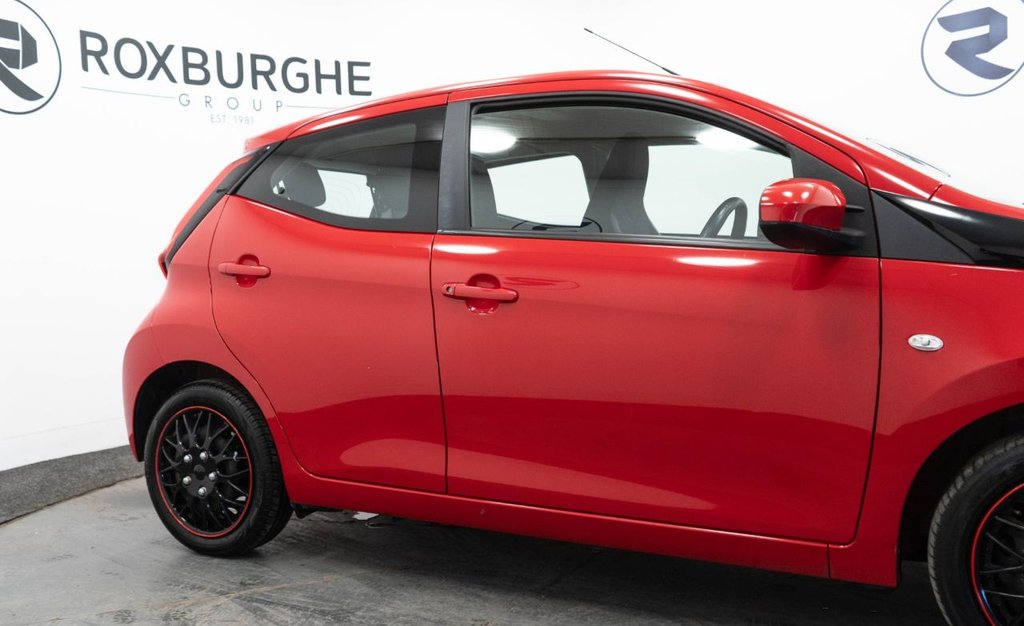 Used Toyota AYGO 2018 for sale - 76361656: Photo 13