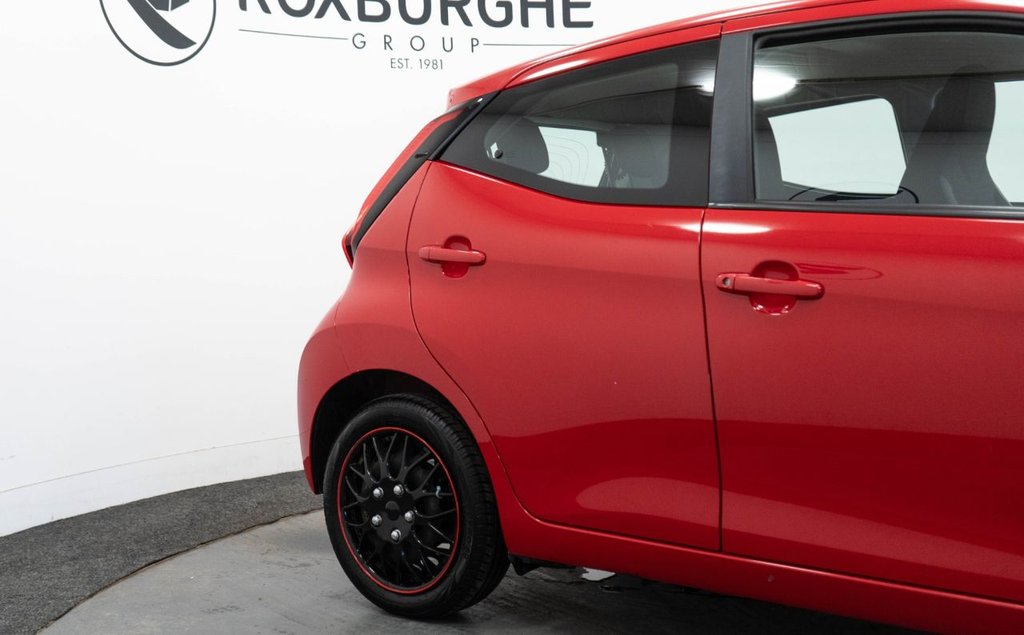 Used Toyota AYGO 2018 for sale - 76361656: Photo 14