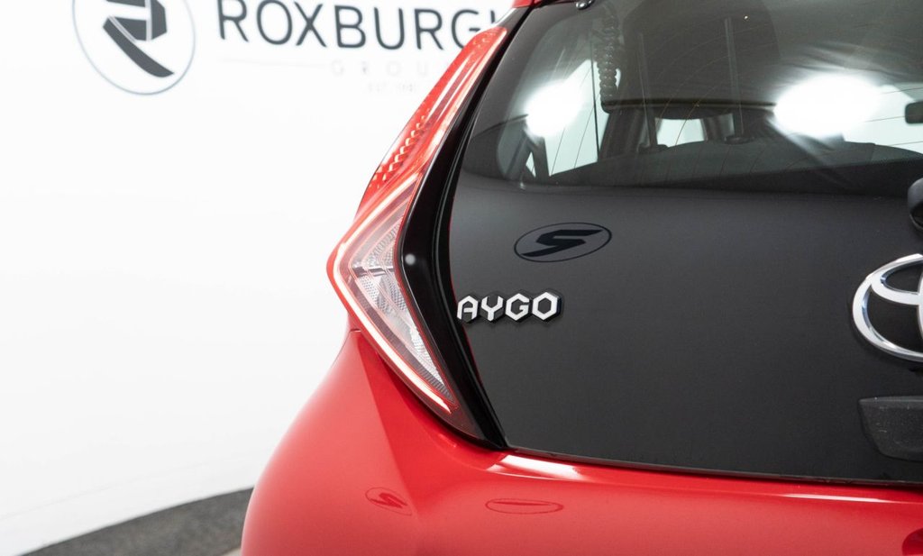 Used Toyota AYGO 2018 for sale - 76361656: Photo 17