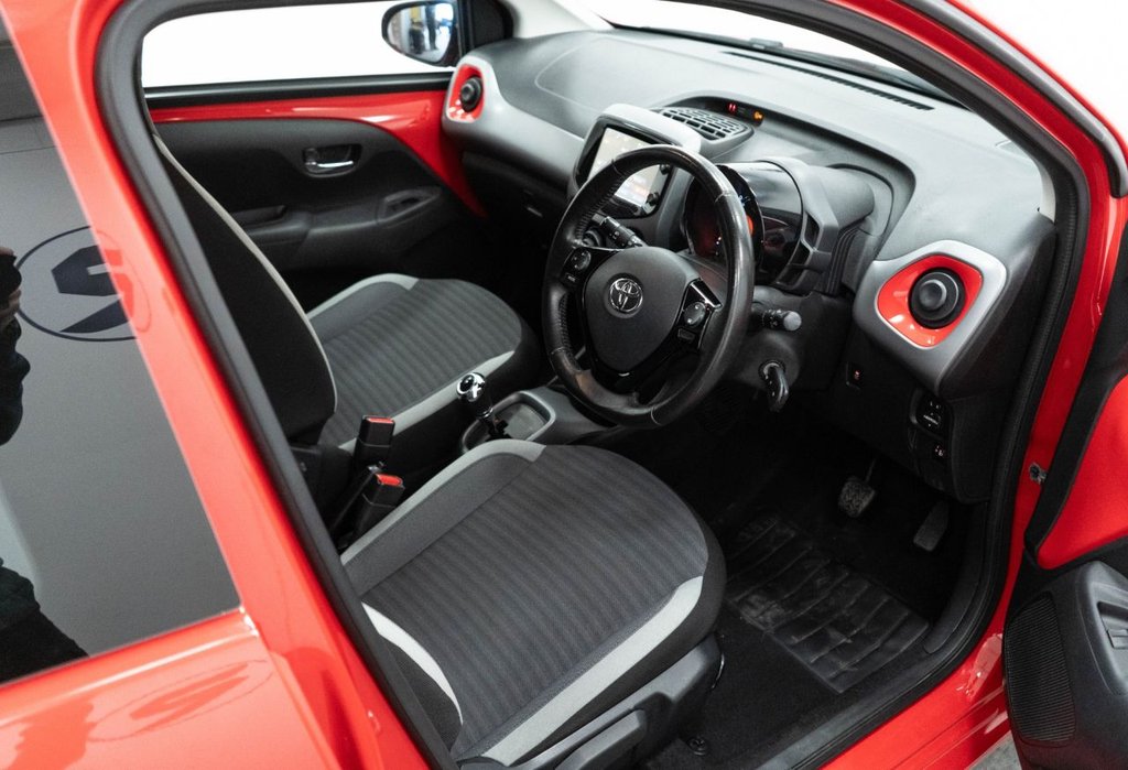 Used Toyota AYGO 2018 for sale - 76361656: Photo 19