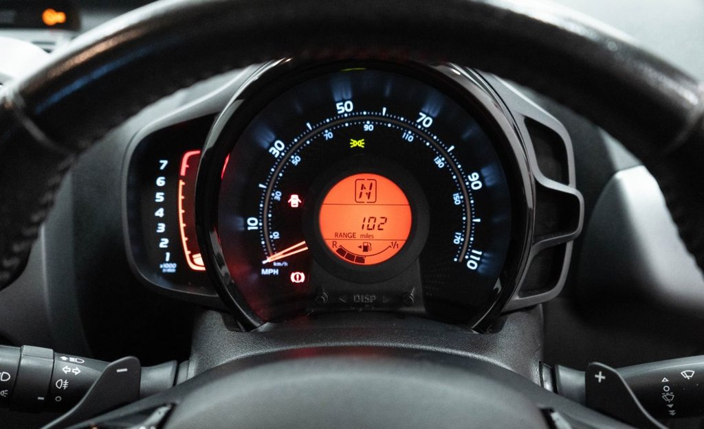 Used Toyota AYGO 2018 for sale - 76361656: Photo 23