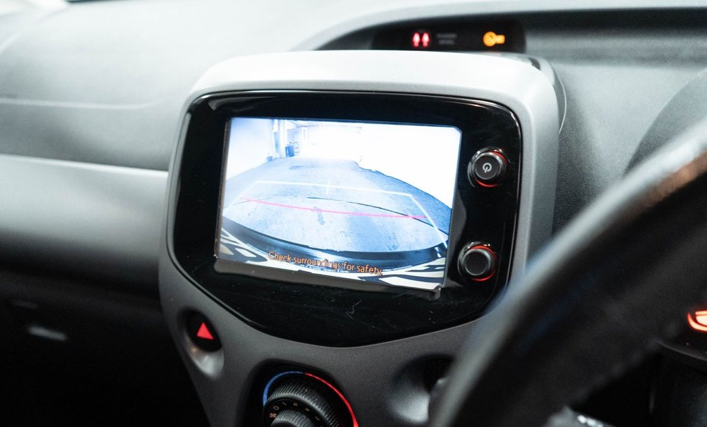 Used Toyota AYGO 2018 for sale - 76361656: Photo 25