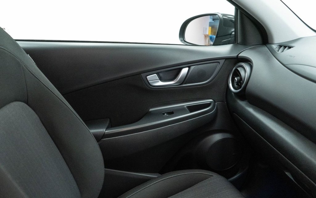 Used Hyundai KONA 2022 for sale - 77302116: Photo 31