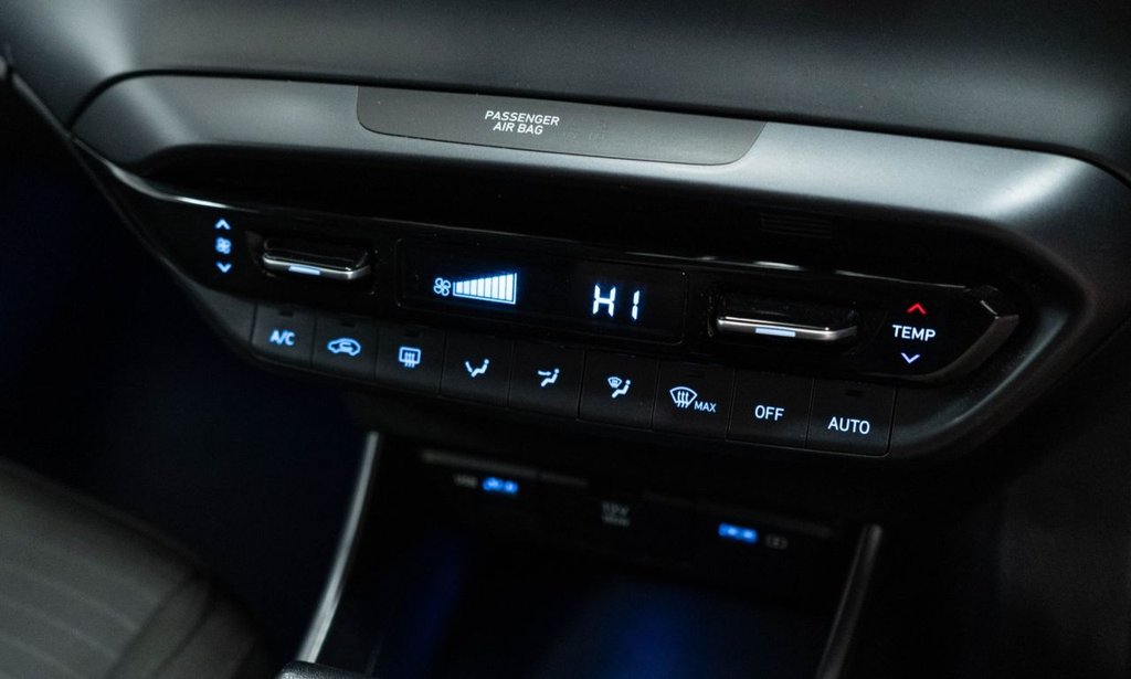 Used Hyundai i20 2022 for sale - 76900420: Photo 28