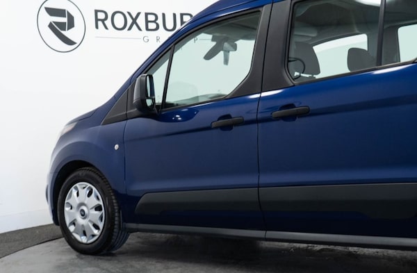 Used Ford Grand Tourneo Connect 2018 for sale - 75456252: Photo 20