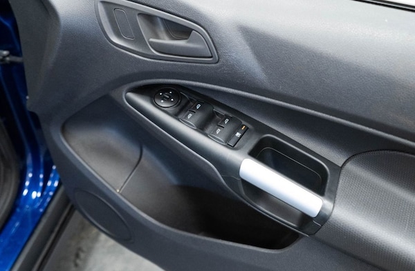 Used Ford Grand Tourneo Connect 2018 for sale - 75456252: Photo 23