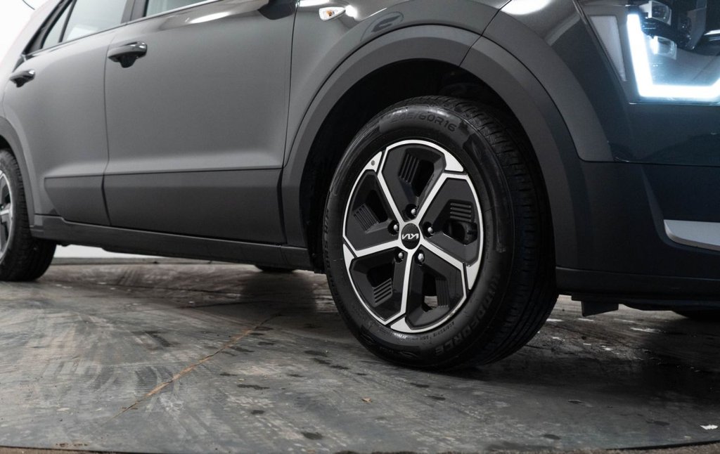 Used Kia Niro 2023 for sale - 77302054: Photo 11
