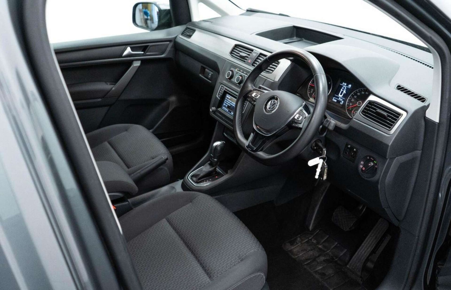 Used Volkswagen Caddy Life 2020 for sale - 77930935: Photo 21