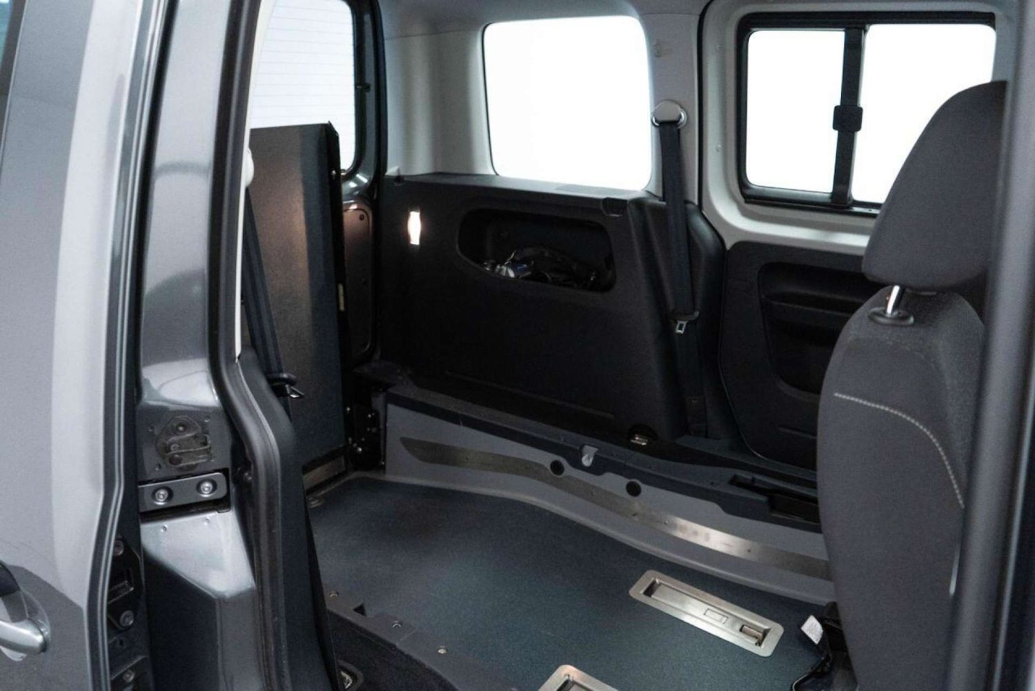 Used Volkswagen Caddy Life 2020 for sale - 77930935: Photo 32