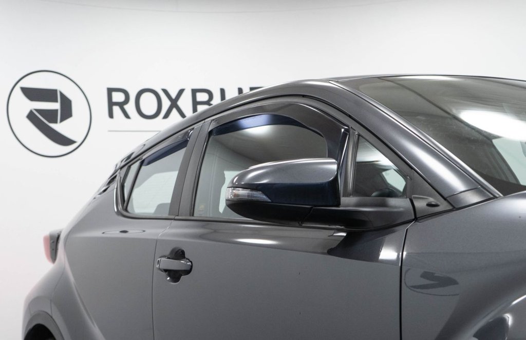 Used Toyota C-HR 2022 for sale - 77327858: Photo 11