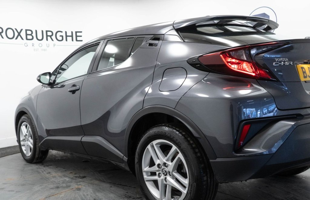 Used Toyota C-HR 2022 for sale - 77327858: Photo 17