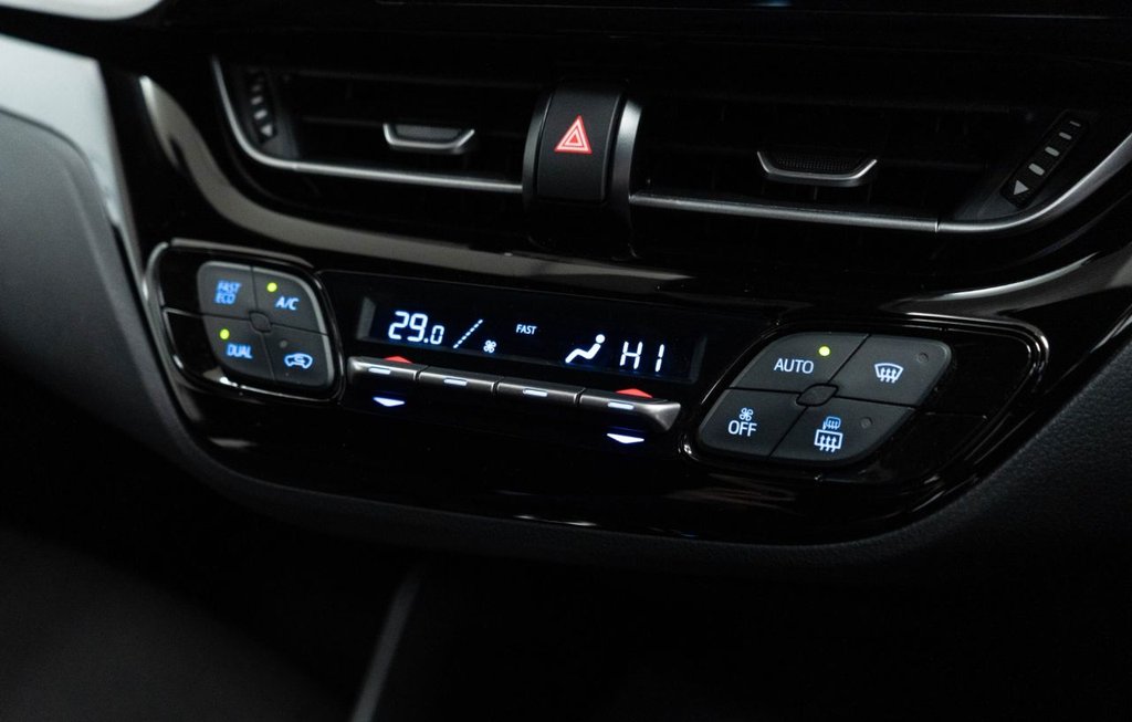 Used Toyota C-HR 2022 for sale - 77327858: Photo 27