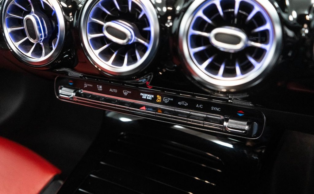 Used Mercedes-Benz CLA 2020 for sale - 76582098: Photo 32