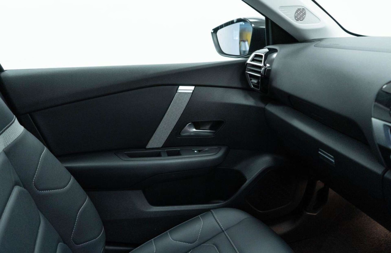 Used Citroen C4 2022 for sale - 77930807: Photo 29