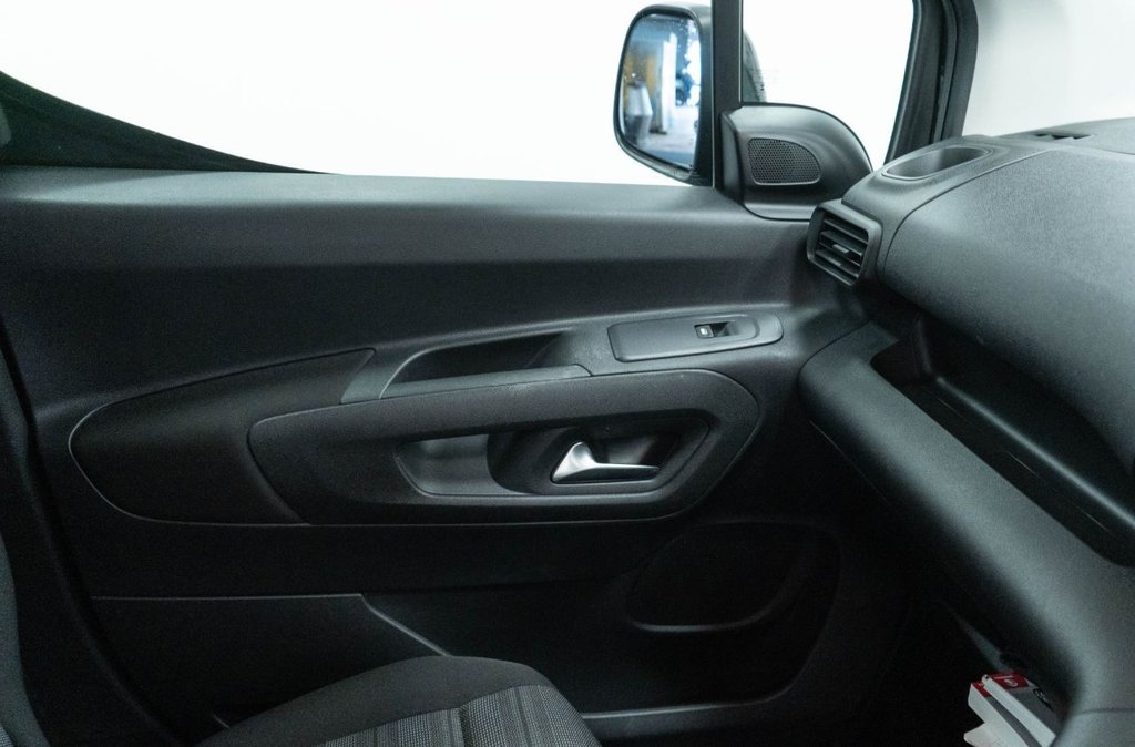 Used Vauxhall Combo Life 2021 for sale - 77806193: Photo 32