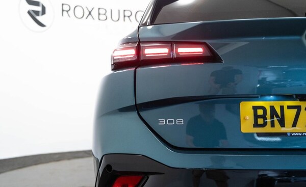 Used Peugeot 308 SW 2023 for sale - 75321252: Photo 17