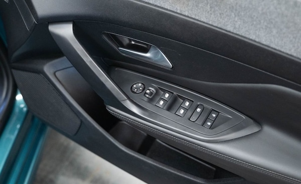 Used Peugeot 308 SW 2023 for sale - 75321252: Photo 23
