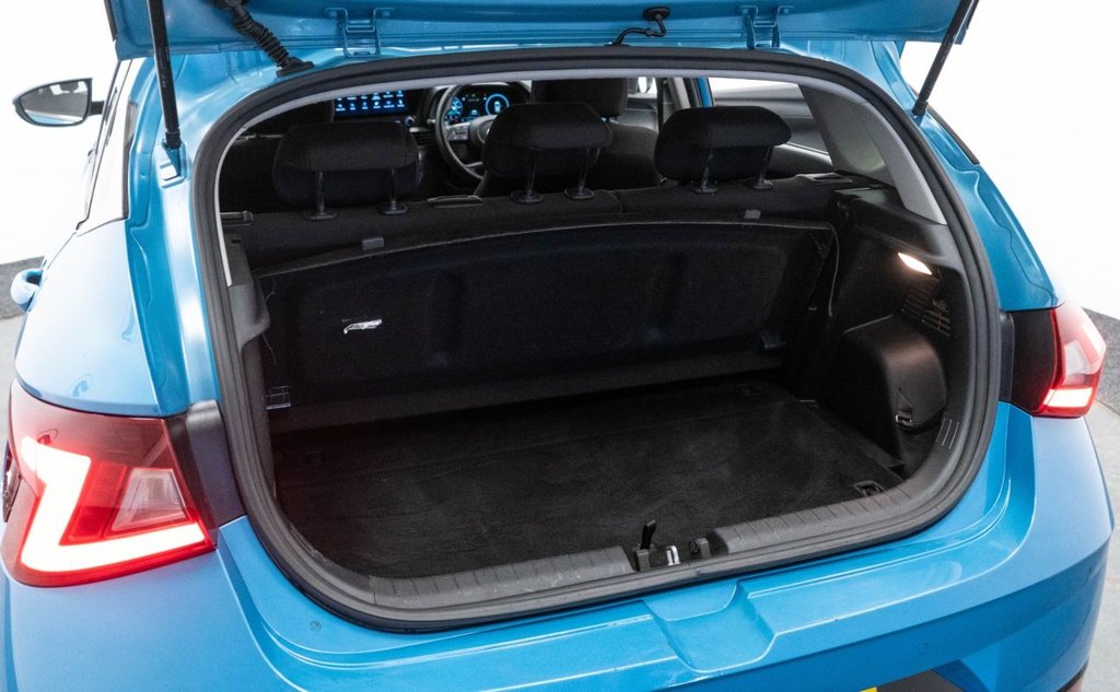 Used Hyundai i20 2022 for sale - 77571448: Photo 34