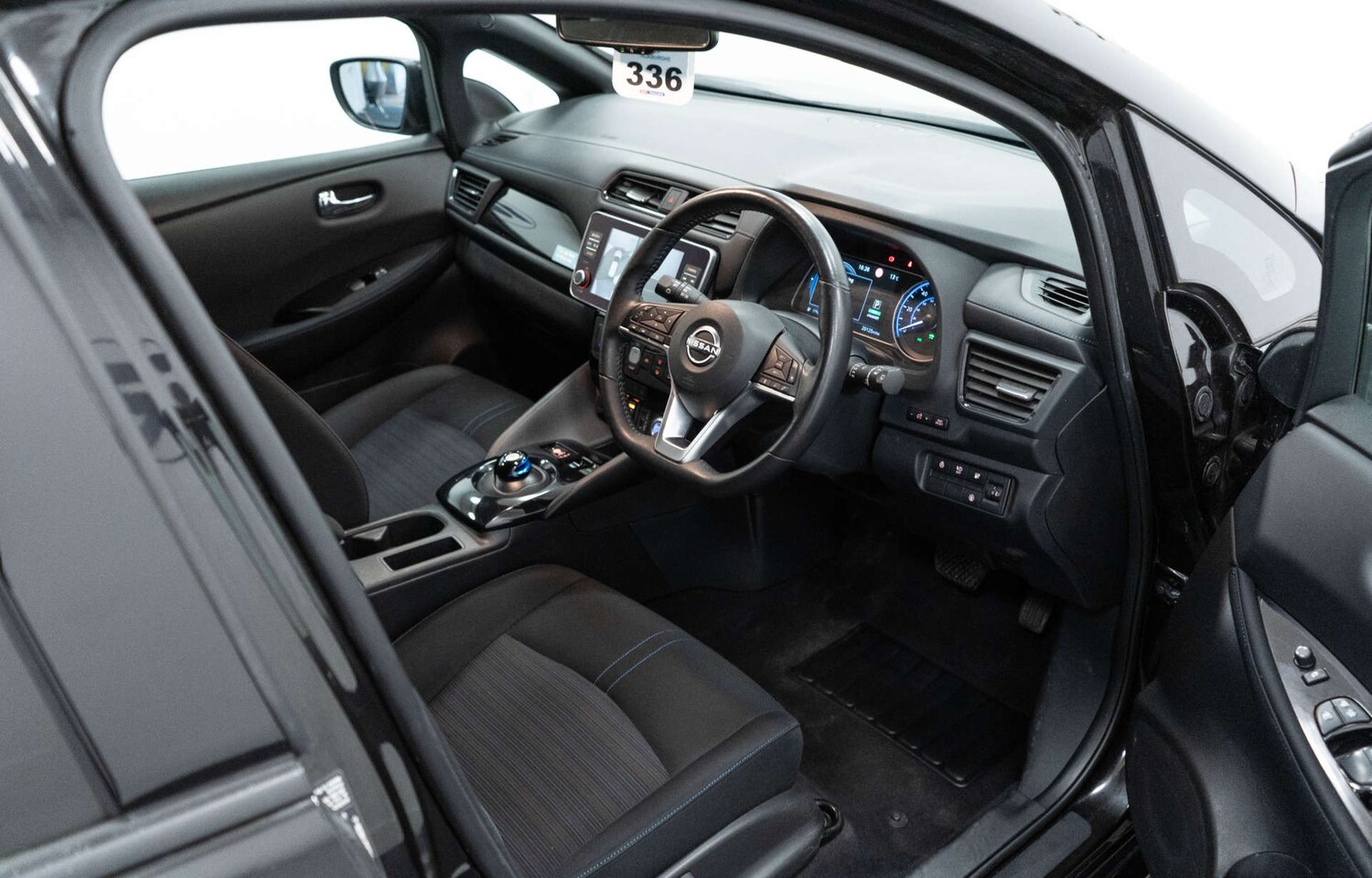 Used Nissan Leaf 2022 for sale - 78027780: Photo 21