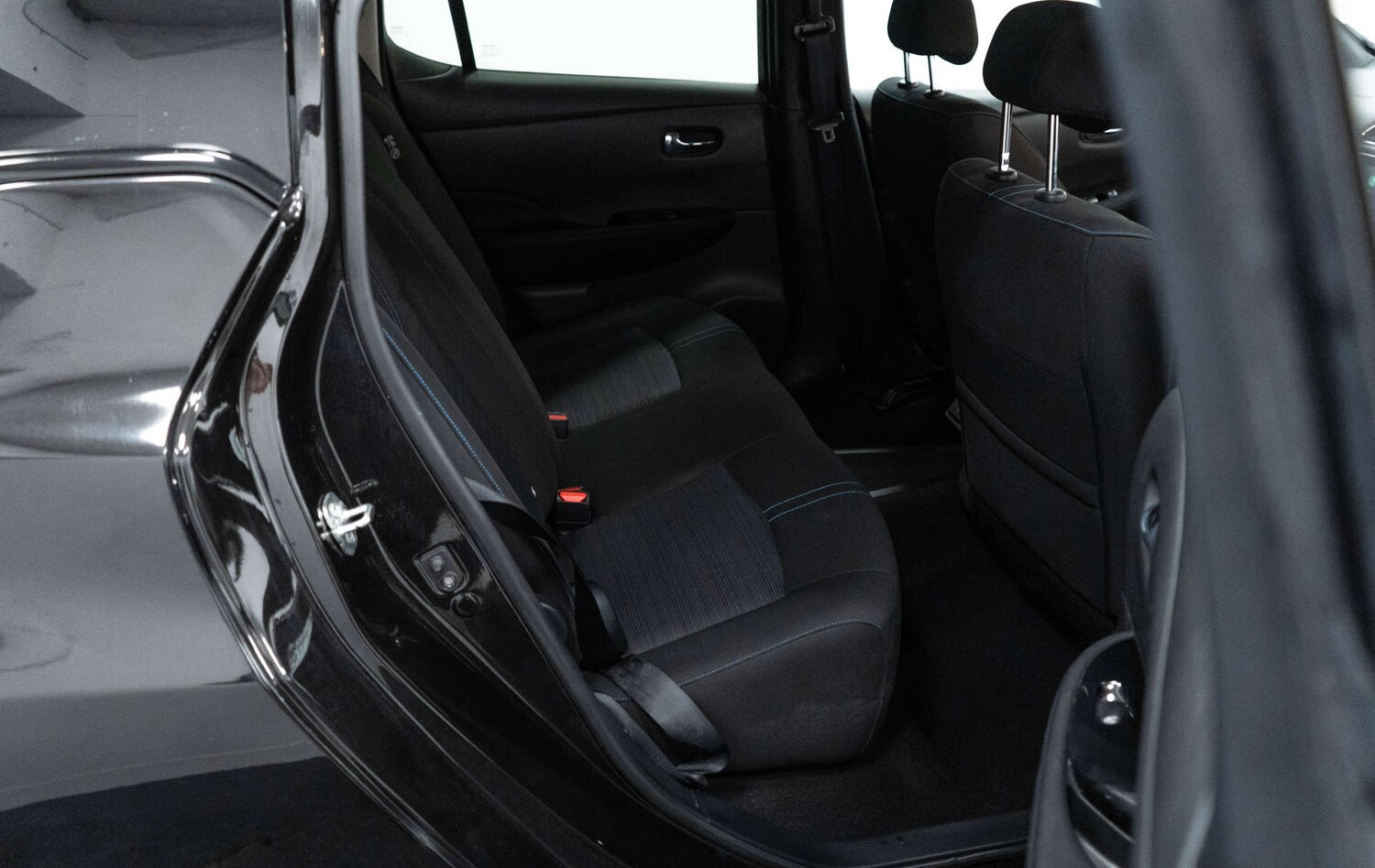 Used Nissan Leaf 2022 for sale - 78027780: Photo 34