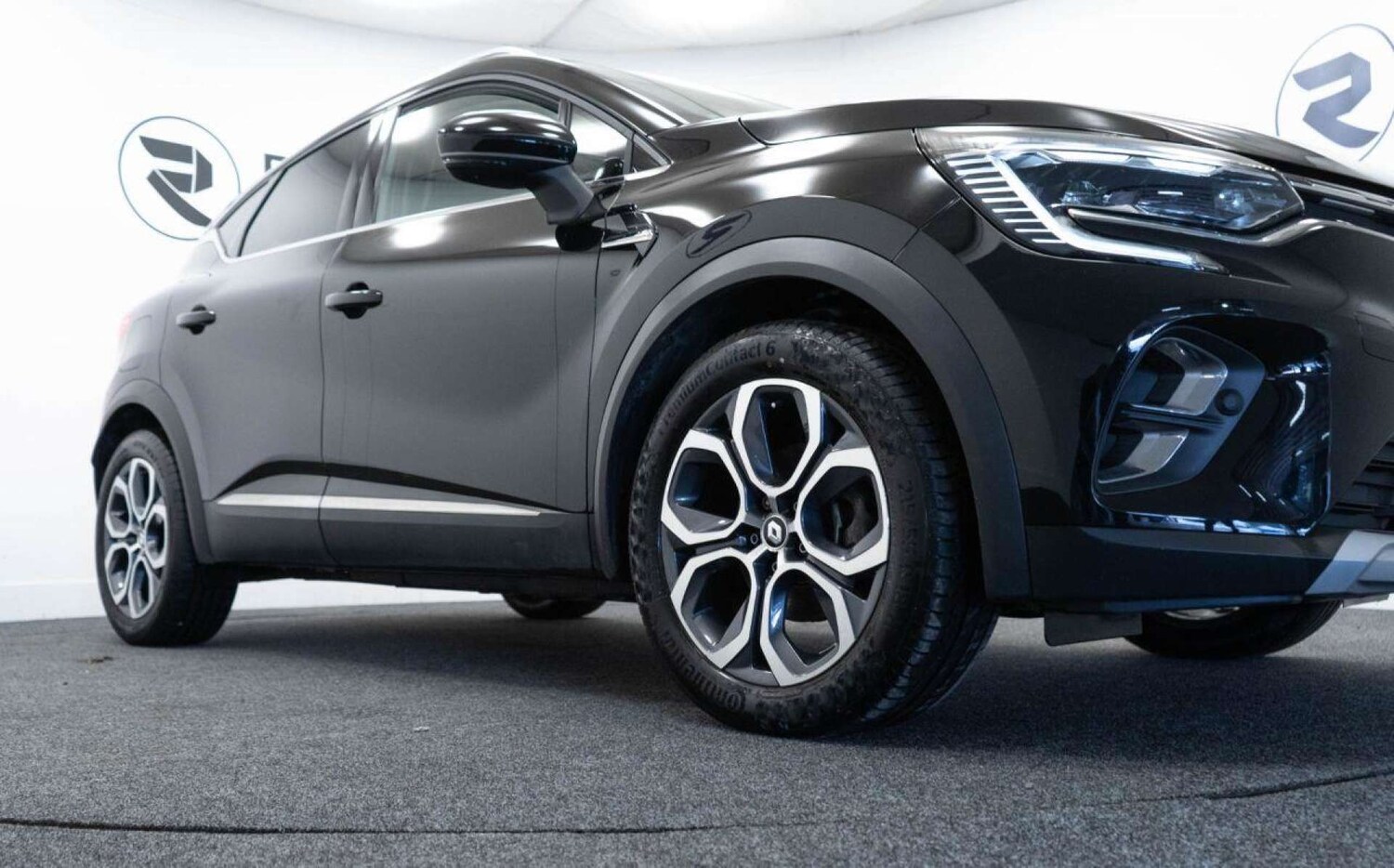 Used Renault Captur 2023 for sale - 77930784: Photo 11