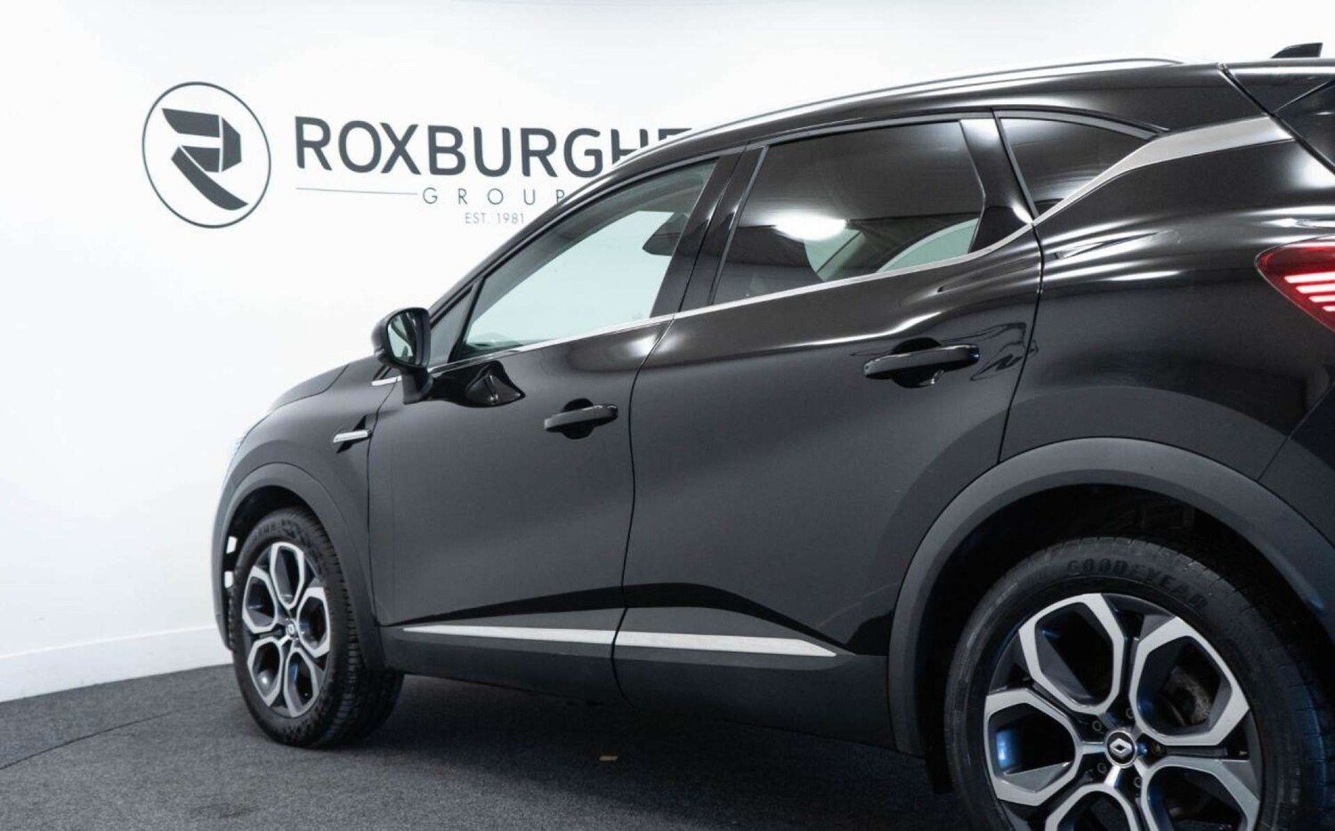 Used Renault Captur 2023 for sale - 77930784: Photo 17