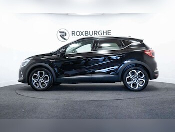 Used Renault Captur 2023 for sale - 77930784: Photo