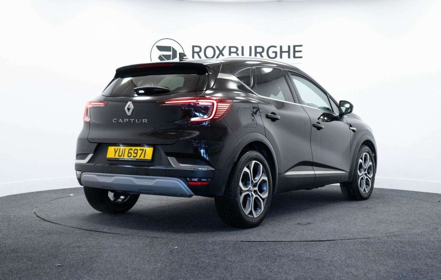 Used Renault Captur 2023 for sale - 77930784: Photo 8