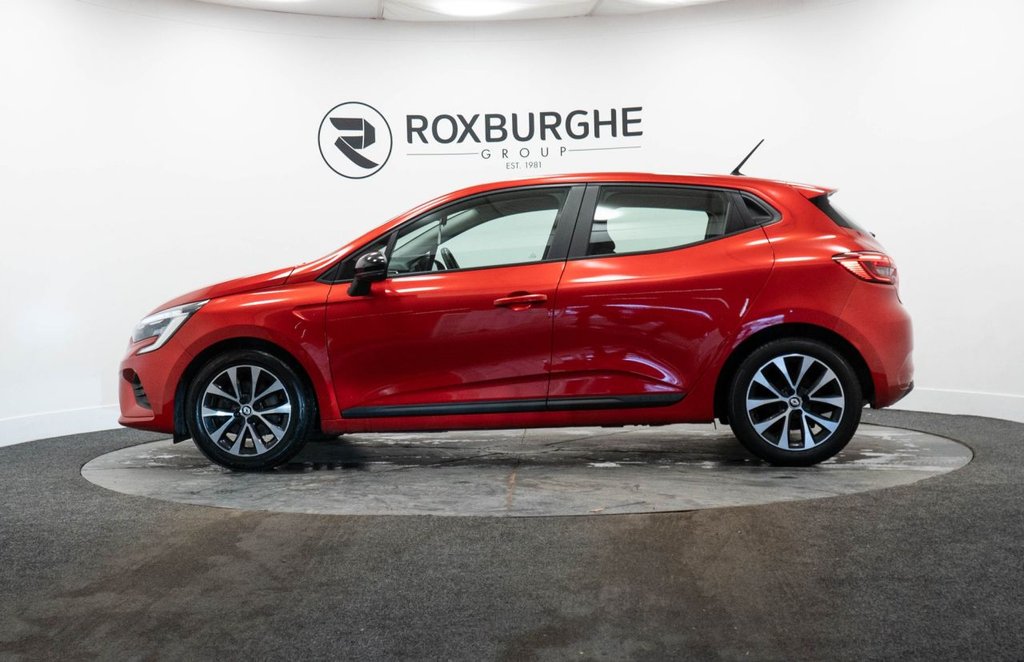 Used Renault Clio 2022 for sale - 77520622: Photo 4