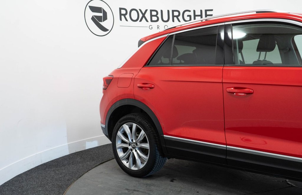 Used Volkswagen T-Roc 2020 for sale - 77546857: Photo 14
