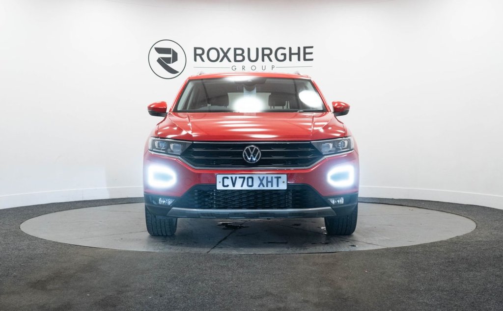 Used Volkswagen T-Roc 2020 for sale - 77546857: Photo 2