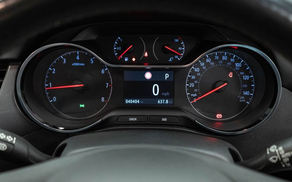 Used Vauxhall Crossland 2022 for sale - 76345210: Photo 25