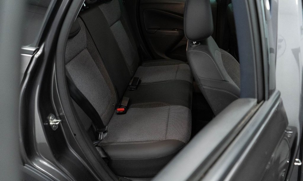 Used Vauxhall Crossland 2022 for sale - 76345210: Photo 32