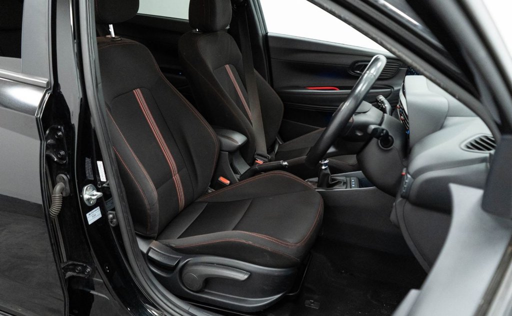 Used Hyundai i20 2022 for sale - 77263001: Photo 21