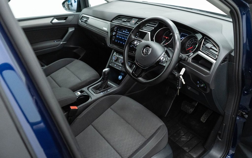 Used Volkswagen Touran 2020 for sale - 76923293: Photo 21