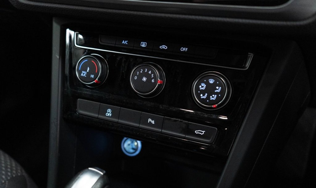 Used Volkswagen Touran 2020 for sale - 76923293: Photo 29