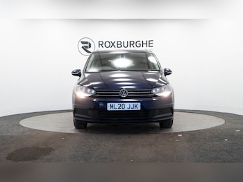 Used Volkswagen Touran 2020 for sale - 76923293: Photo
