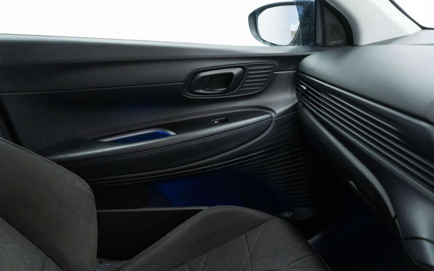 Used Hyundai BAYON 2022 for sale - 77930937: Photo 31